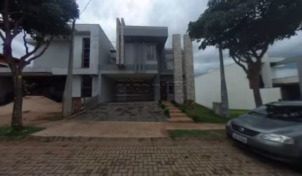 Casa Sobrado Condomínio em São Carlos