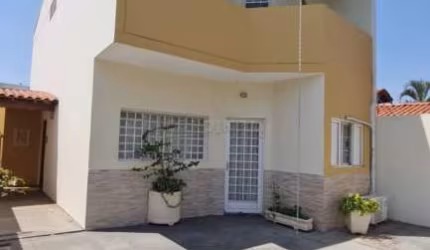 Casa Sobrado em Araraquara