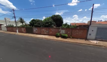 Terreno Padrão em São Carlos