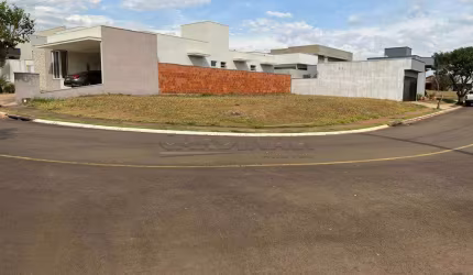 Terreno Condomínio em Araraquara