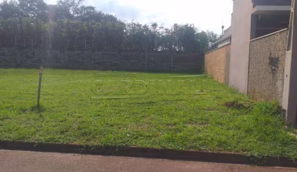 Terreno Condomínio em Araraquara