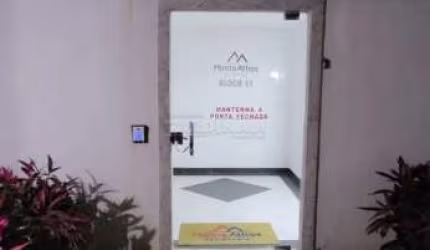 Apartamento térreo no Jardim Embaré