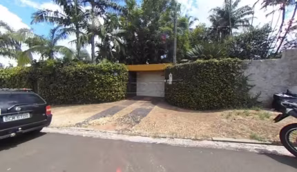 casa com sete dormitórios sendo quatro suítes