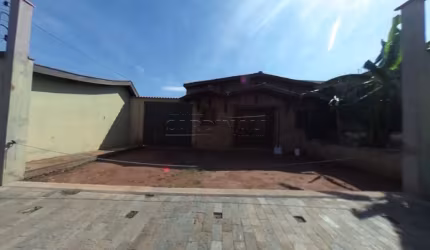 Comercial Galpão em São Carlos