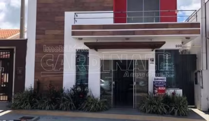 Encantador Imóvel Comercial no Centro de Ibaté: Espaçoso, 127m² por Apenas R$3.350,00/mês