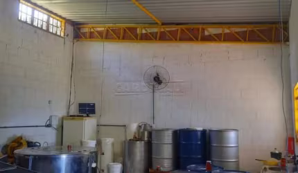 Comercial Galpão em São Carlos