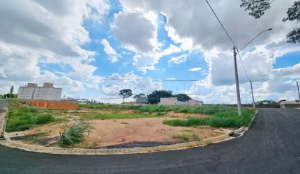 Oportunidade Única: Terreno de Esquina no Jardim das Palmeiras em Ibaté por R$150.000,00