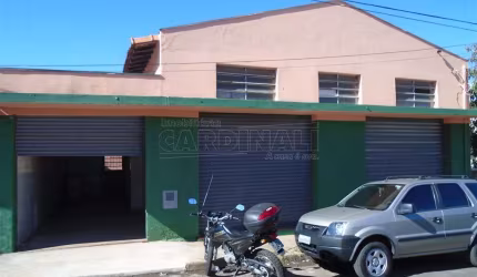 Comercial Galpão em São Carlos