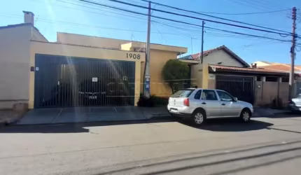 Excelente localização.