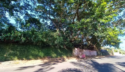 Terreno construção sobre medida.