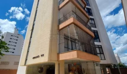 Apartamento de 240 m² com 4 Quartos, sendo 2 suítes à Venda no coração do Cambuí.
