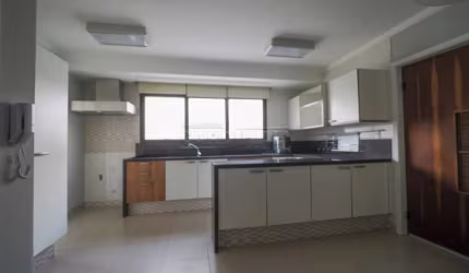 Lindo Apartamento com 226m2 sendo 1 por andar no coração do Cambuí.