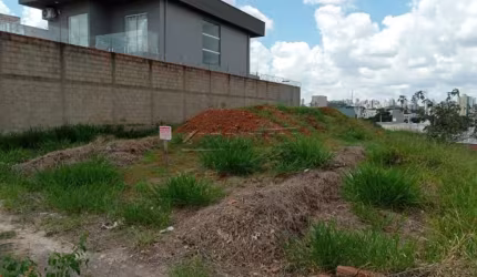 Terreno Padrão em São Carlos
