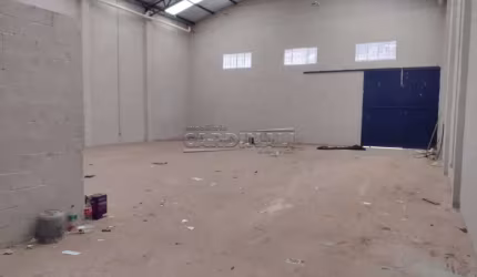 Comercial Galpão em São Carlos