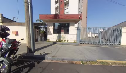 apartamento de 2 dormitórios no Jardim Hikare em São Carlos