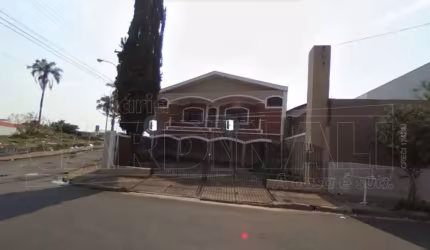 casa com 3 dormitórios sendo 2 suítes no Cidade Jardim