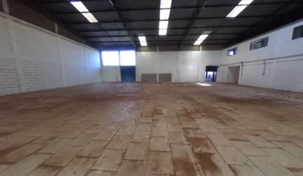 Barracão / Galpão / Depósito para alugar na Rua Doutor Bernardino de Campos, 595, Vila Prado, São Carlos, 1330 m2 por R$ 15.000