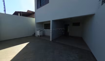 Casa com boa localização
