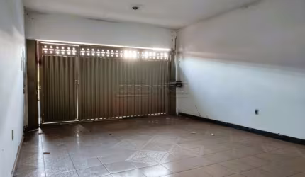 Casa e salão no Centro de Ibaté - Venda ou locação