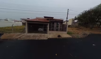 Casa Padrão em São Carlos