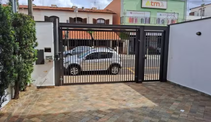 Excelente localização próximo a supermercados, farmácia, bancos e comércio