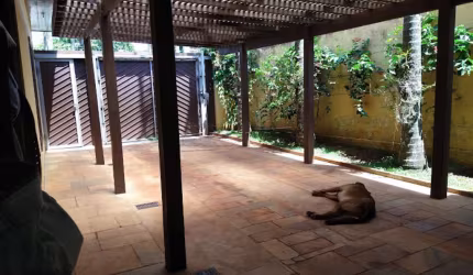 Casa Sobrado em Dourado