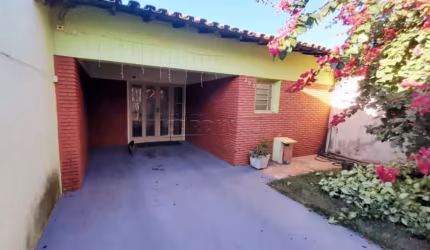 Imóvel pronto para morar bem localizado e seguro.