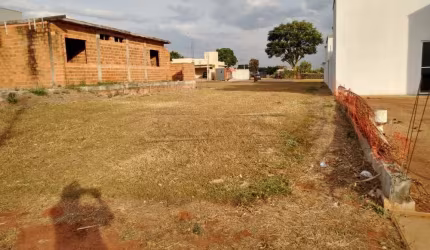 Terreno pronto para construir em condomínio com ótima infraestrutura