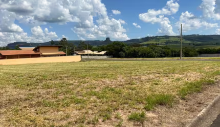 Terreno Condomínio em Analandia