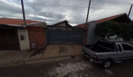 Imóvel muito bem localizado no bairro jardim Araucárias.