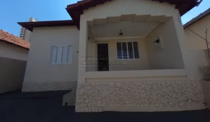 Casa com ótima localização, no centro da cidade