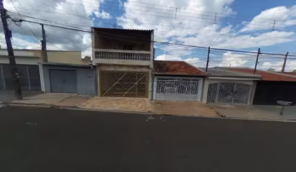 Imóvel muito bem localizado, seguro e próximo a Rodovia e outros pontos da cidade.