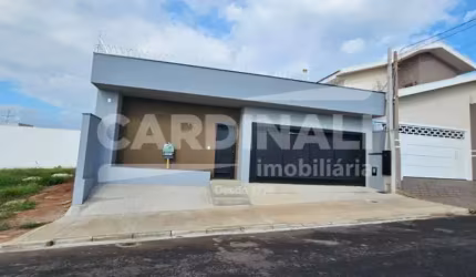 Casa Padrão em São Carlos