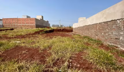 Terreno Padrão em São Carlos