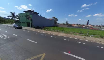 Terreno Comercial em São Carlos