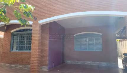 Oportunidade de morar em uma rua tranquila no Vale do Sol