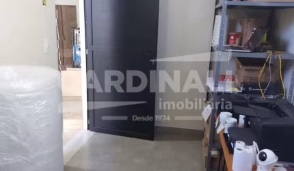 Comercial Galpão em São Carlos