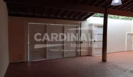 Casa com boa localização próximo a escola, creche e comércio