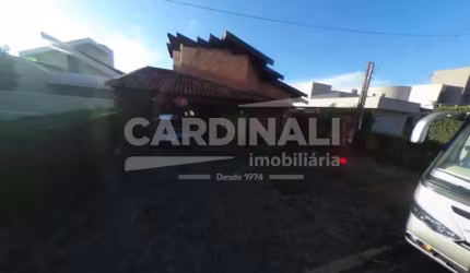 Imóvel Localizado dentro do Condomínio Montreal, Casa térrea.