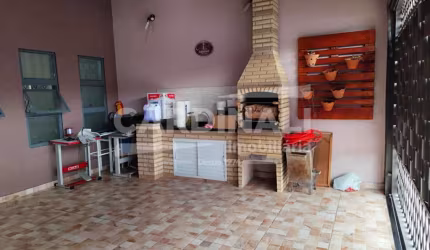 Casa em São Carlos - SP