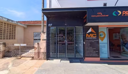 Salão Comercial na Vila Prado próximo a Paróquia Santo Antônio em São Carlos