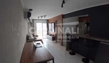 Apartamento à Venda no Condomínio Spazio Calabria com 3 dormitórios