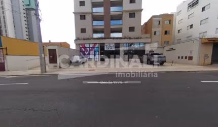 Gostaria de um apartamento no Residencial Giordano Bruno Faccin em São Carlos? Esta é sua grande chance!  Otima localização na região central