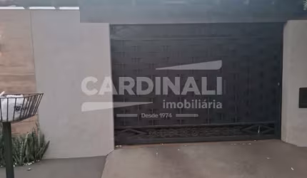 Casa com boa localização próximo escola e creche!