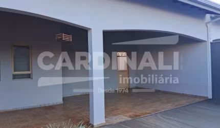 Casa com ótima localização, a 5 minutos do centro da cidade!