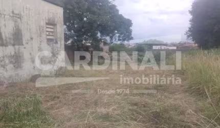 Excelente oportunidade de adquirir um ótimo terreno na Vila Santana.