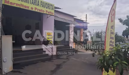 Barracão comercial com localização privilegiada, com 04 salão comercial independentes.
