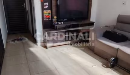 Ótima localização.
