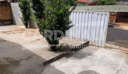 Excelente oportunidade! Casa próximo ao centro em Américo Brasiliense.
