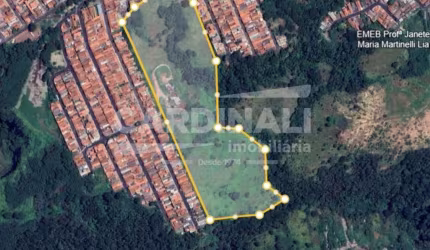 Área grande muito bem localizada com Bairro Jardim Belvedere.